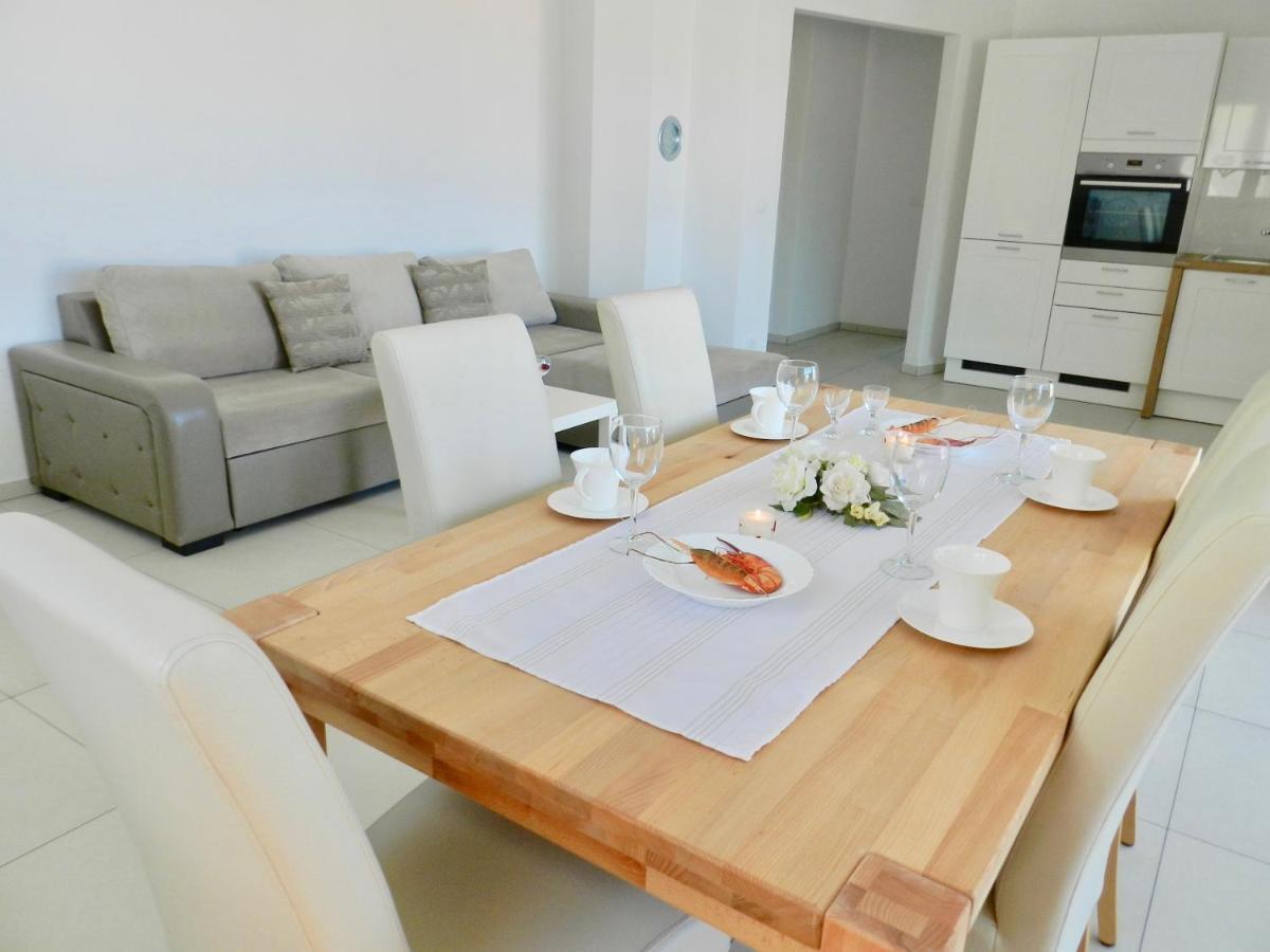 Diamant Apartments Baška Voda Екстериор снимка