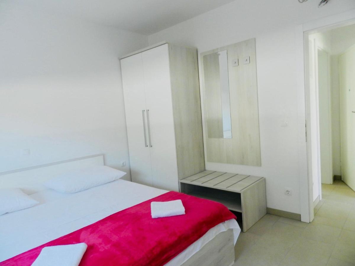 Diamant Apartments Baška Voda Екстериор снимка