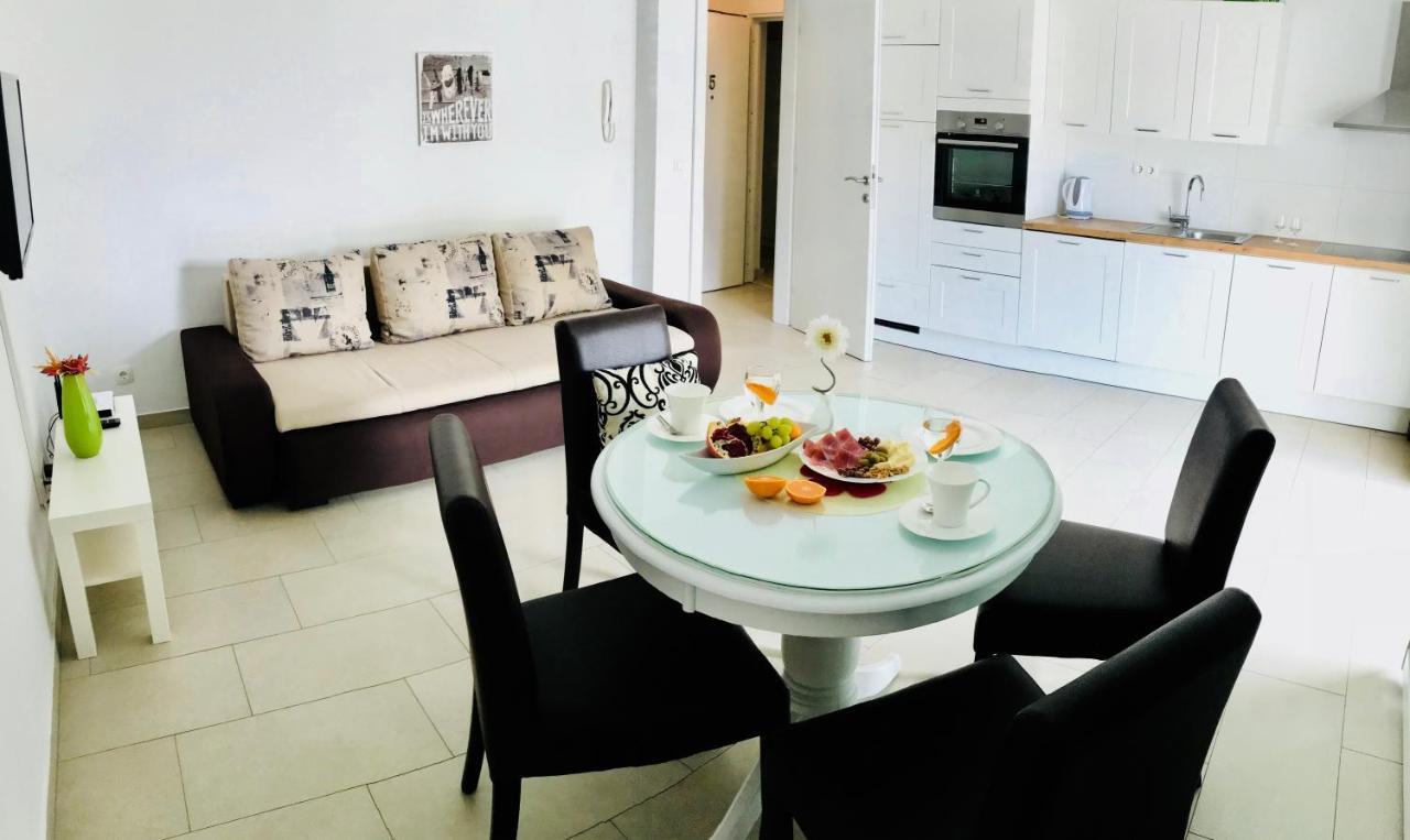 Diamant Apartments Baška Voda Екстериор снимка