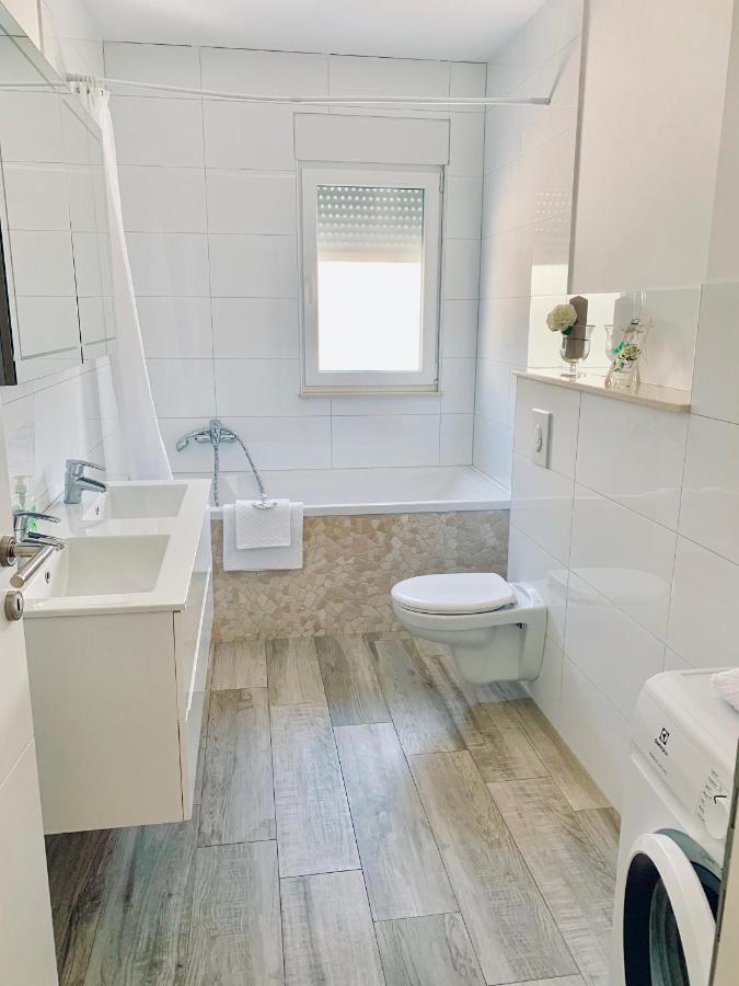 Diamant Apartments Baška Voda Екстериор снимка